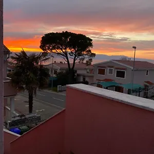  Apartment Hila